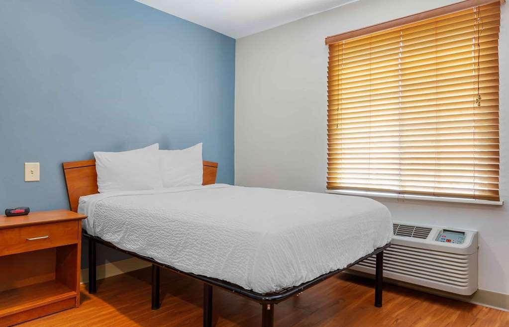 Extended Stay America Select Suites - Fayetteville - West Room photo